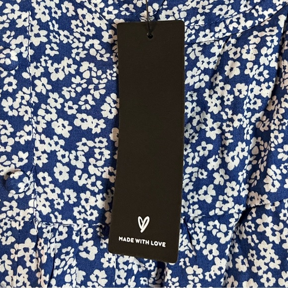 Lulus Blue Floral Sweetheart Neckline Puff Sleeve Romper Size L NWT - Picture 4 of 14